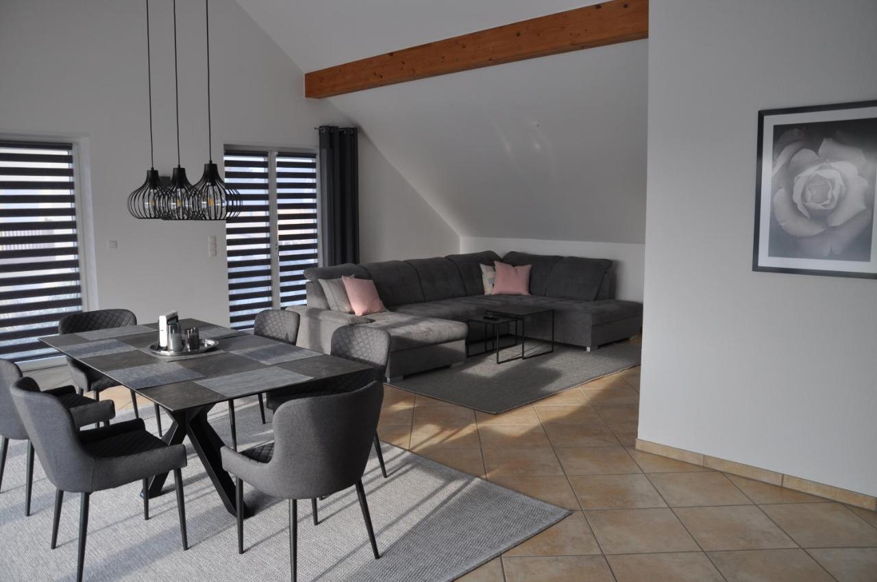 Schnurs Ferienwohnung Romerberg Exterior foto