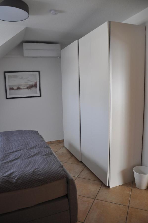 Schnurs Ferienwohnung Romerberg Exterior foto