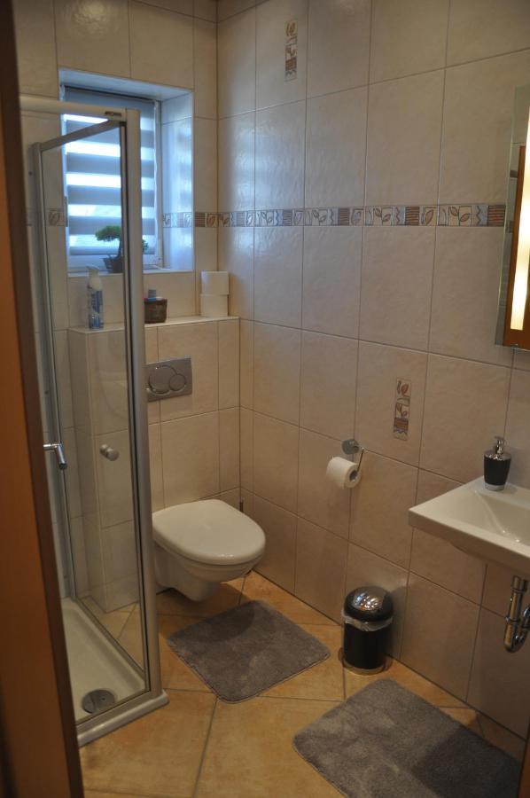 Schnurs Ferienwohnung Romerberg Exterior foto